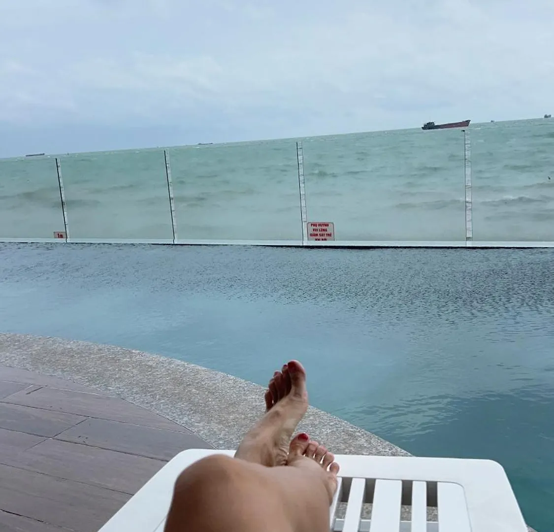Nancy Seaview Condotel Back Beach 1 Vung Tau